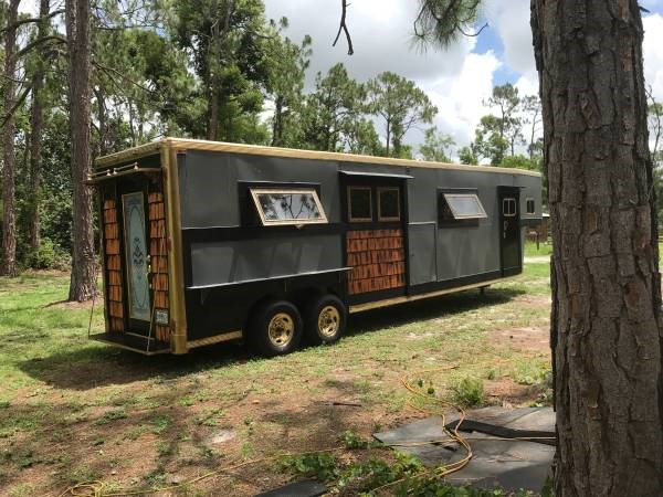 Beautiful tiny home/gypsy trailer  - Image 6 Thumbnail