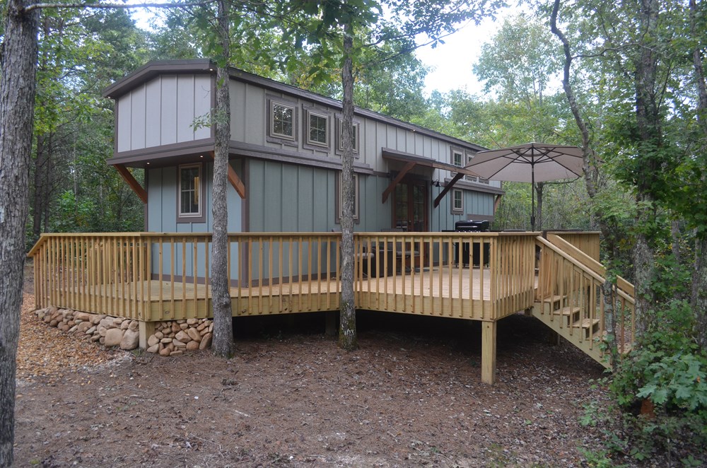 33' Tiny Dream House on Lookout Mountain - Image 1 Thumbnail