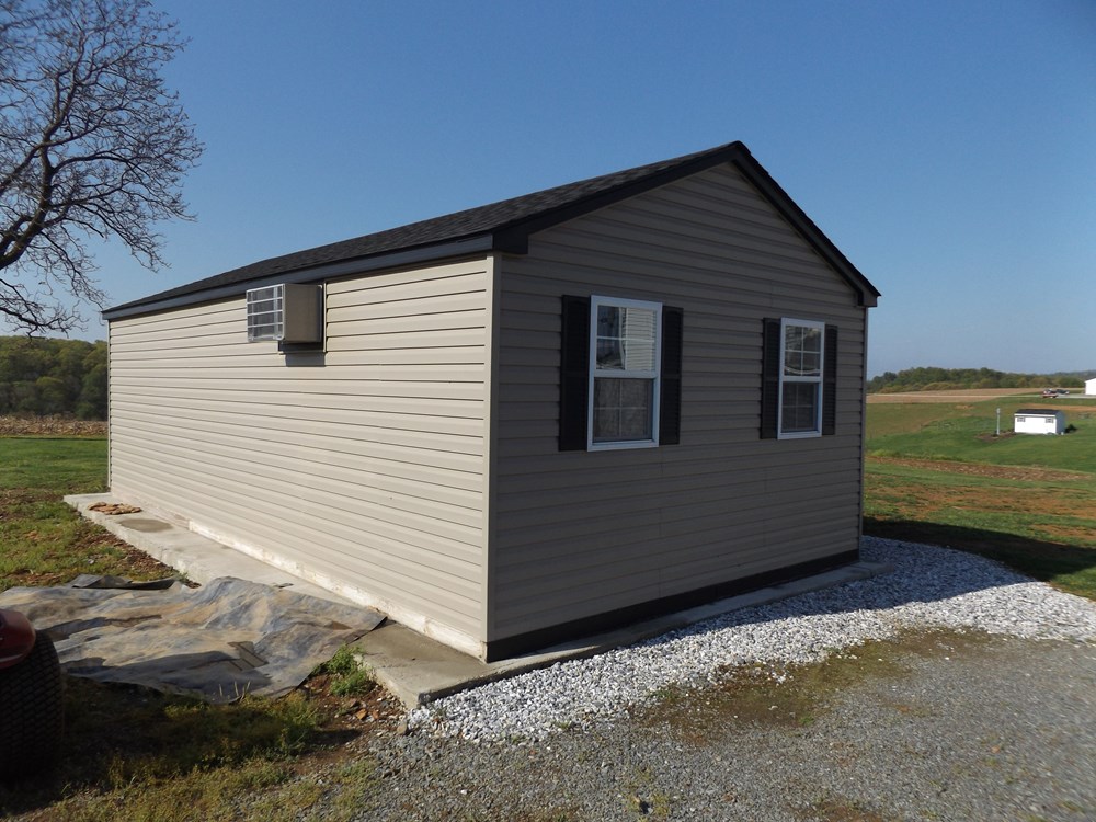 tiny home for sale - Image 4 Thumbnail