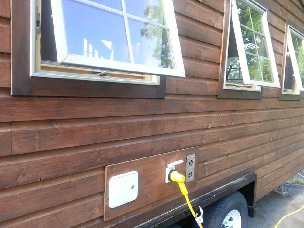 260 sq ft Tiny House on Trailer near Philadelphia - Image 2 Thumbnail