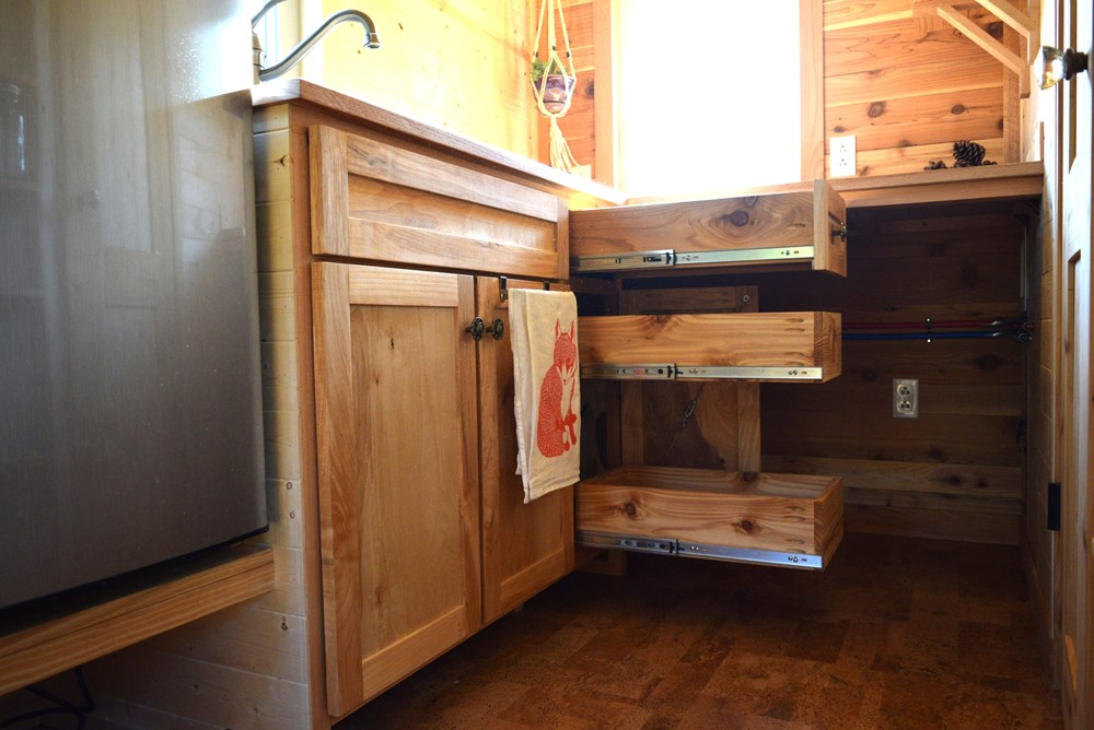 16' Custom Tiny House on Wheels - "The Nuthatch" - Image 4 Thumbnail