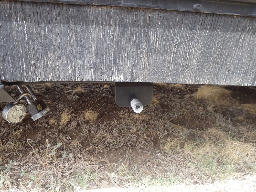 Bus RV Tiny Home plus Car Trailer - Image 4 Thumbnail