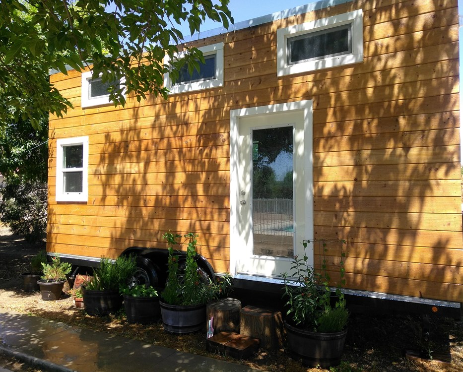Amazing Tiny House in SoCal! - Image 2 Thumbnail