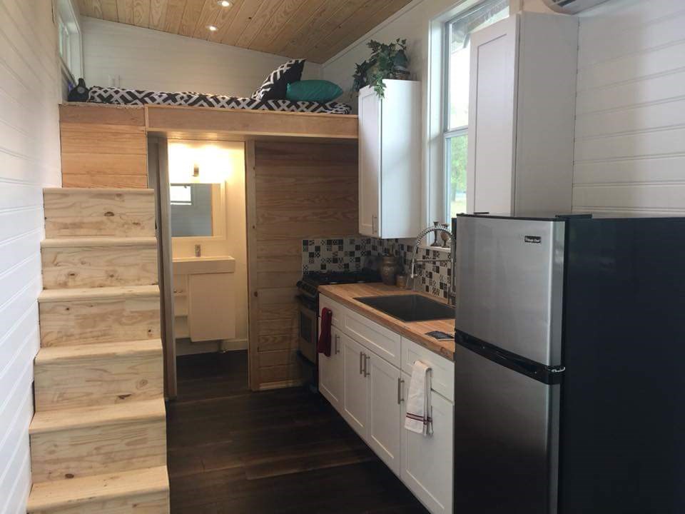Spacious Tiny Home - Image 2 Thumbnail