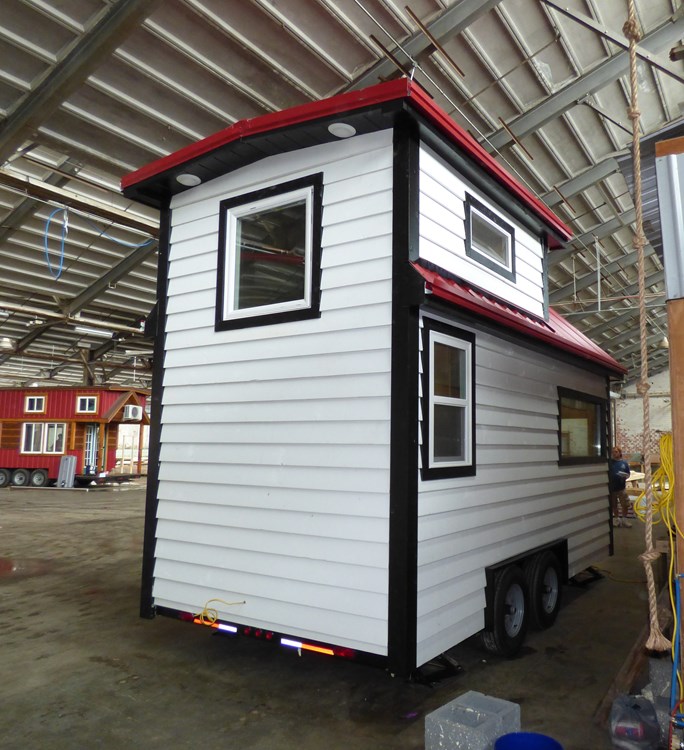 NEW TINY HOME on WHEELS  8' x 16'   $20,000 Firm. - Image 2 Thumbnail