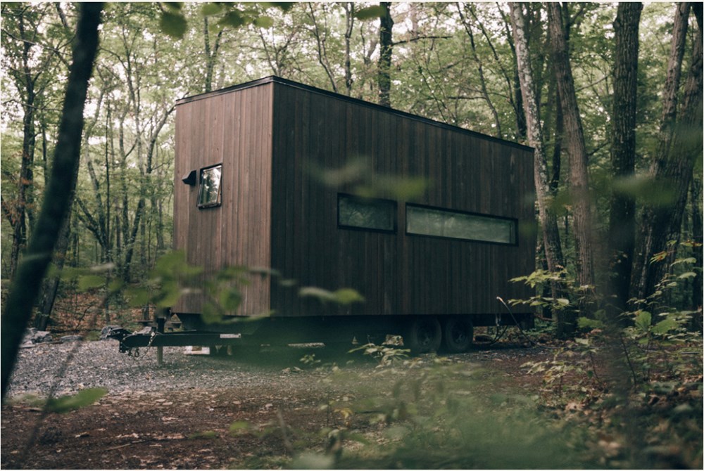 Custom-built Tiny house with minimalist design - Image 3 Thumbnail