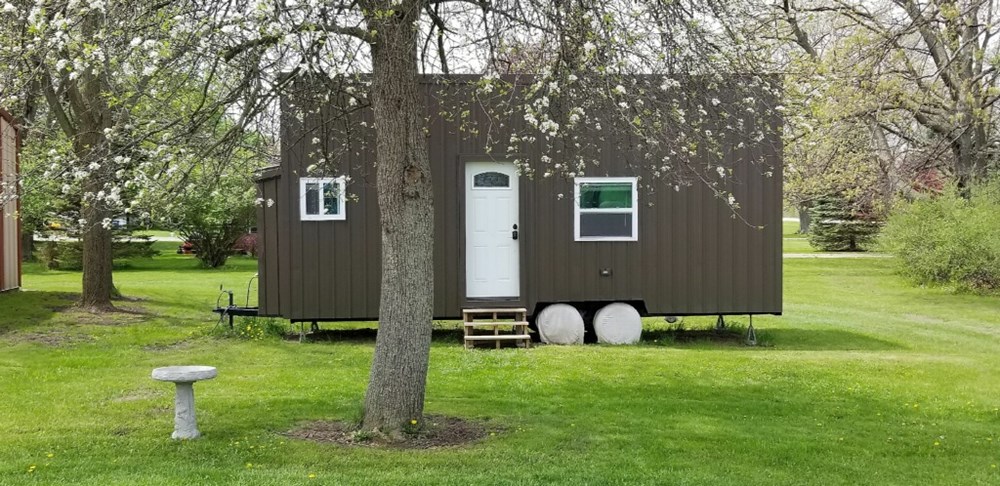 Tiny House 24x8