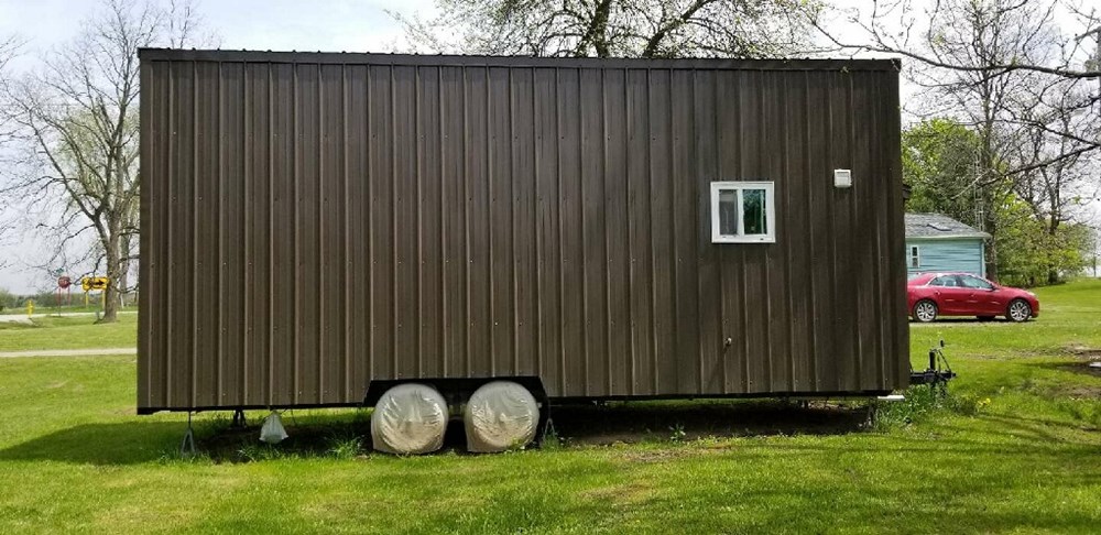 Tiny House 24x8 - Image 2 Thumbnail
