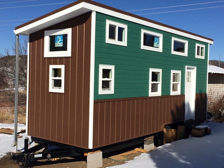 Sweet Tiny House Shell on Wheels! - Image 1 Thumbnail