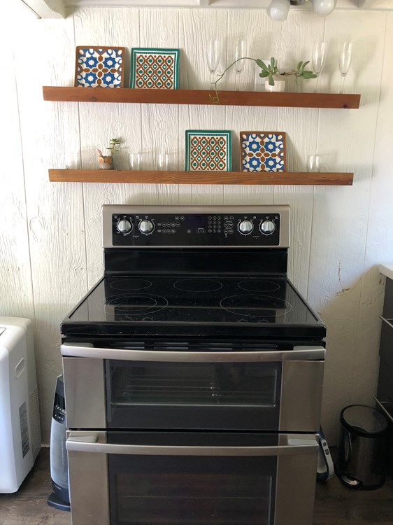 Off Grid Ready Tiny House On Wheels, Fully Furnished, For Sale in California - Image 3 Thumbnail