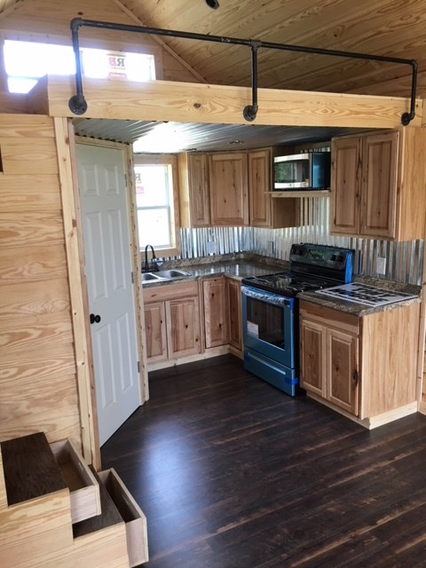 Lake House / Deer Lease / Tiny Lofted House w/ 4ft covered porch - Image 4 Thumbnail