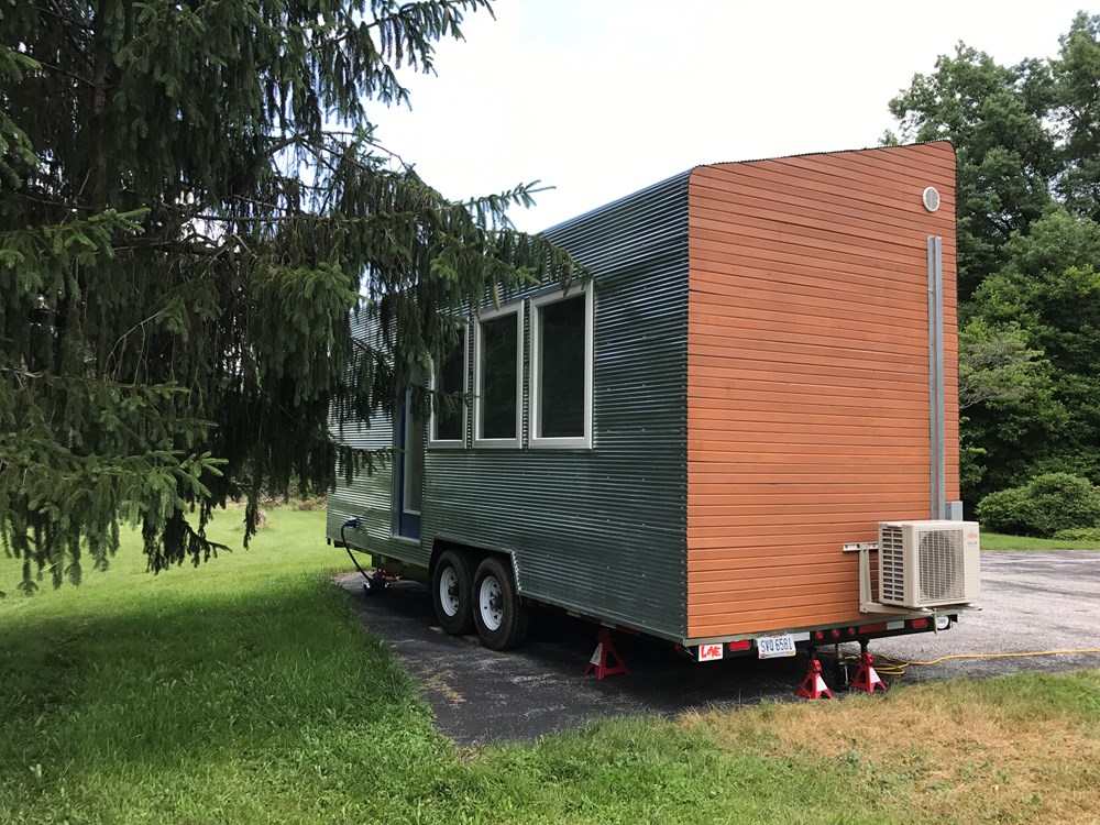 Tiny House on Wheels with sleeping loft 266sq ft. - Image 2 Thumbnail