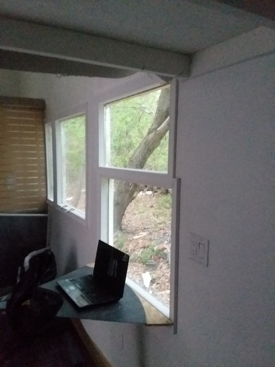 Luxuriuse Tiny House  - Image 4 Thumbnail