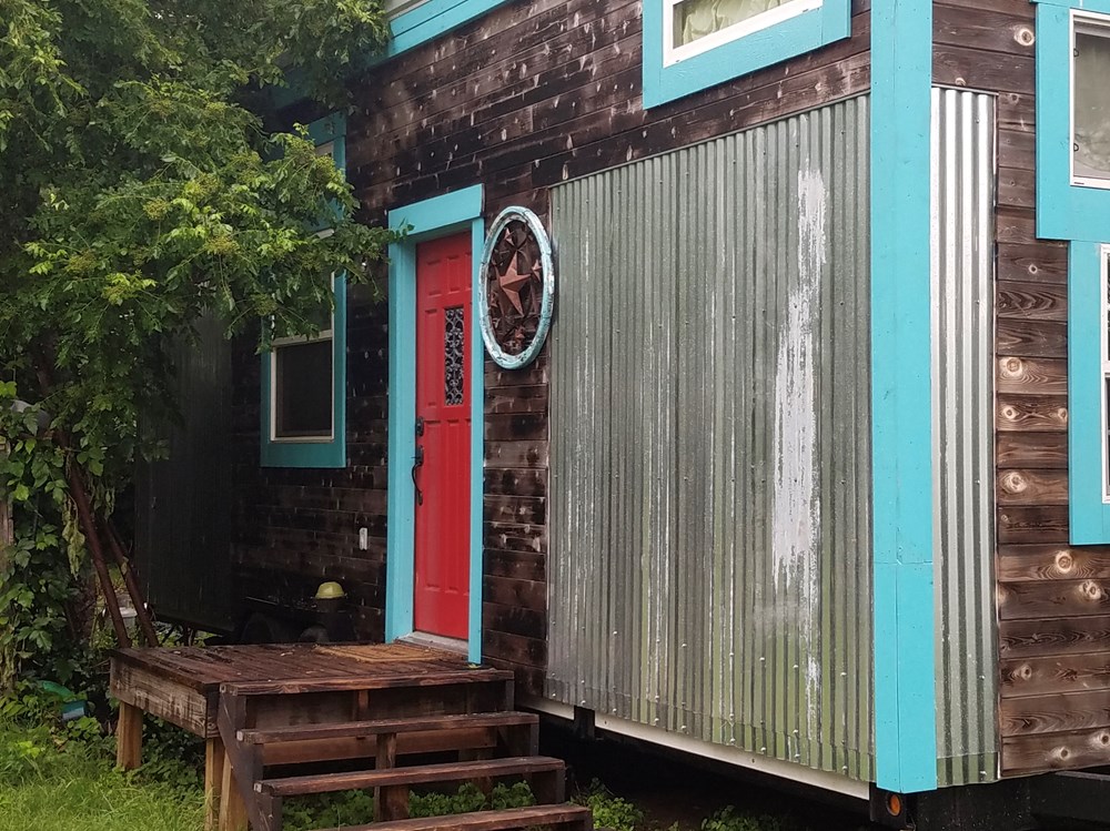 Craftsman Style Tiny House 
