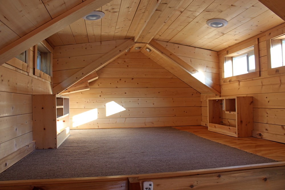 Professional Built 8’x24’ THOW - Image 3 Thumbnail