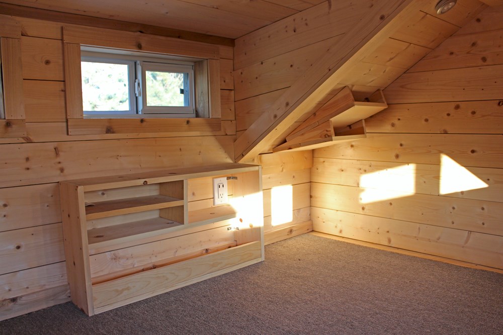Professional Built 8’x24’ THOW - Image 4 Thumbnail