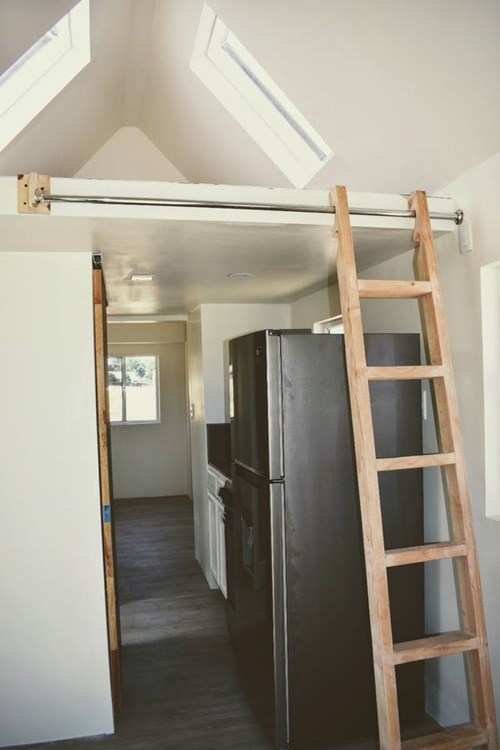 AIRBNB FLOOR PLAN 250 sq ft completely finished  - Image 3 Thumbnail