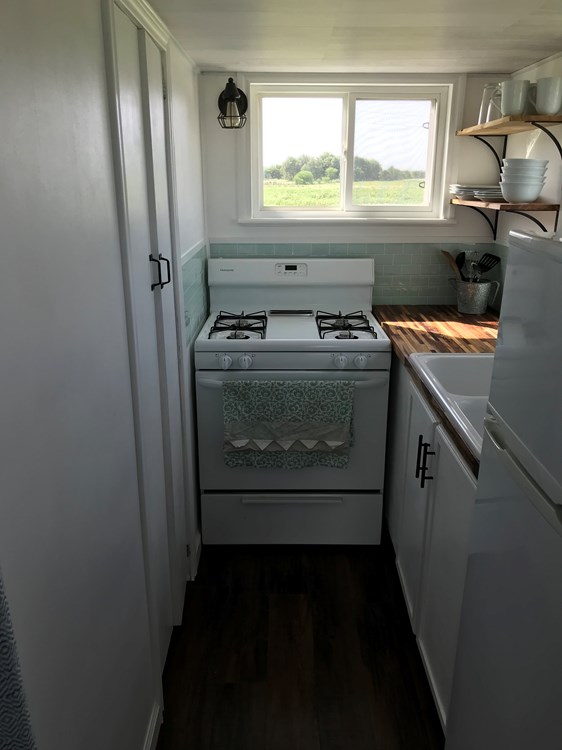 Tiny Texas Farmhouse - Image 2 Thumbnail