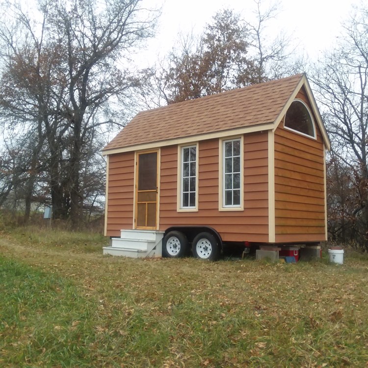 Cute Tiny House w/ Hardwood Floors - Image 4 Thumbnail