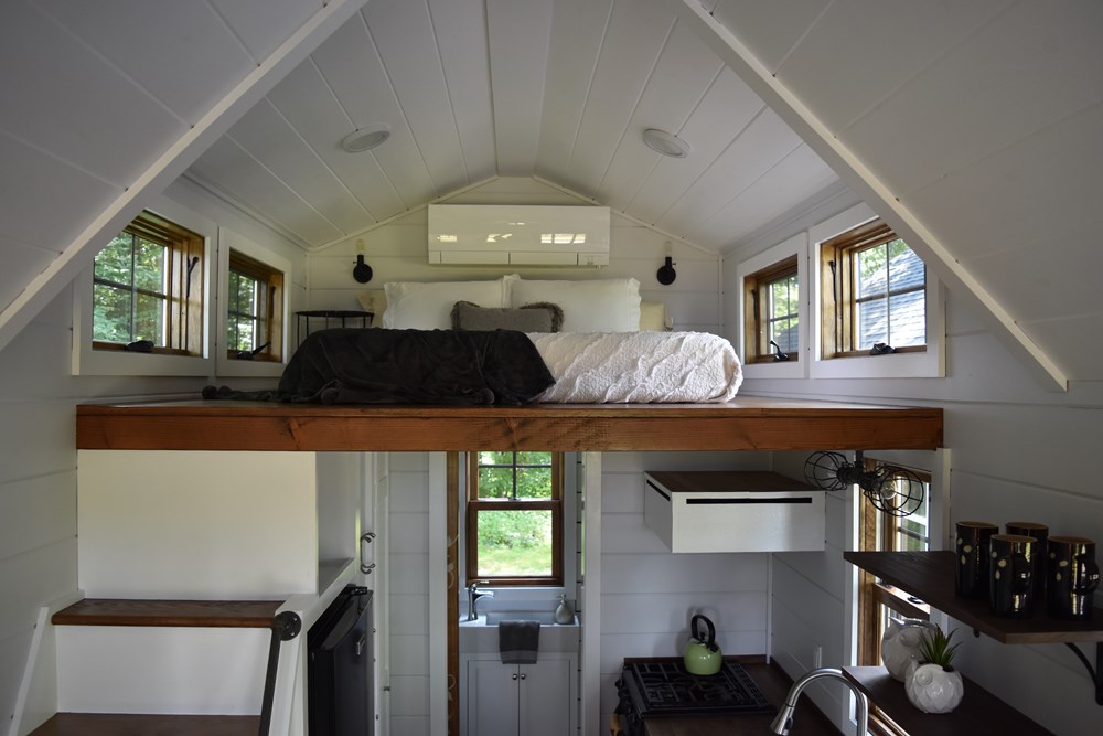New Farmhouse Style 8'X20' Tiny House on Wheels - Image 3 Thumbnail