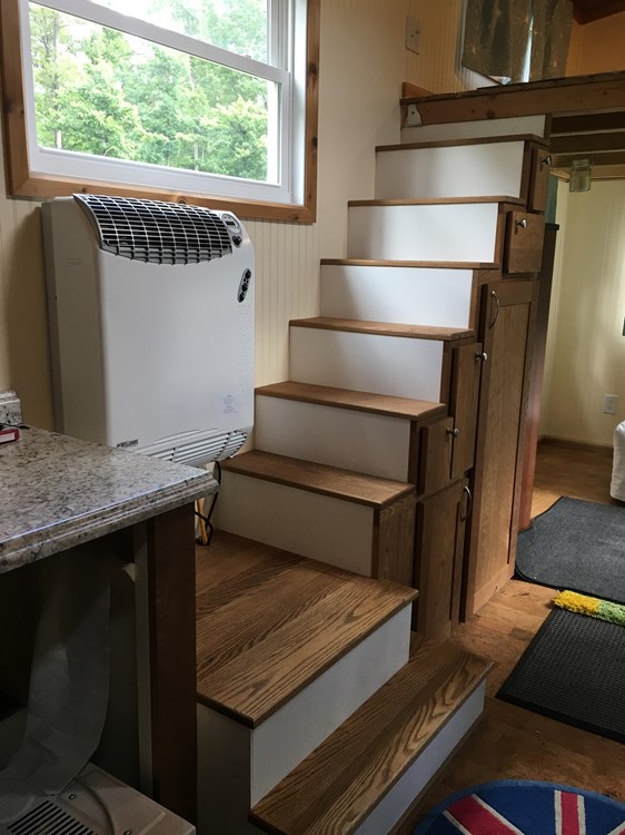 SUPER Insulated, HUGE Kitchen, 2 Lofts - Image 4 Thumbnail