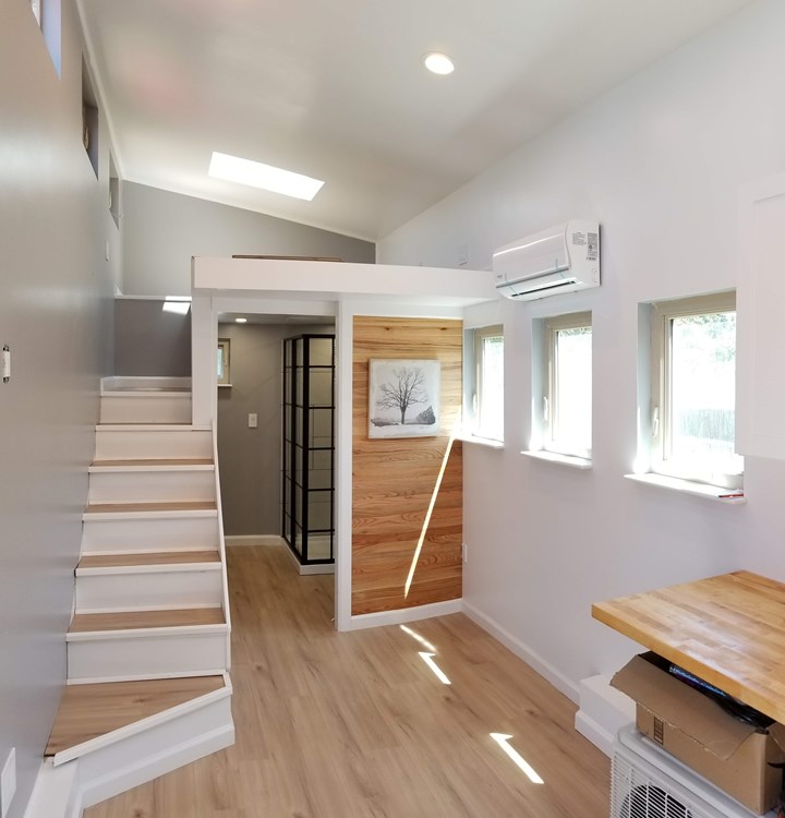 Impeccably built! Brand new 24' tiny house on wheels.  - Image 4 Thumbnail