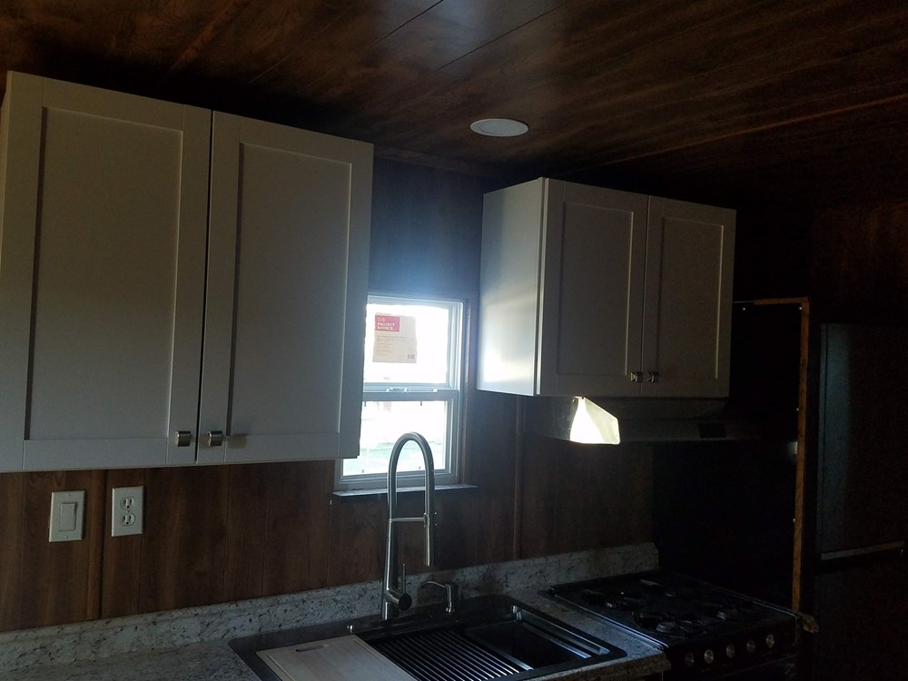 Hybird Tiny House - Image 4 Thumbnail
