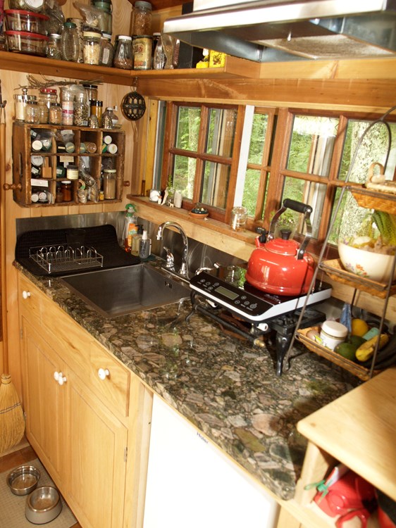Beautiful custom-built timber-framed Tiny in Central Massachusetts - Image 2 Thumbnail