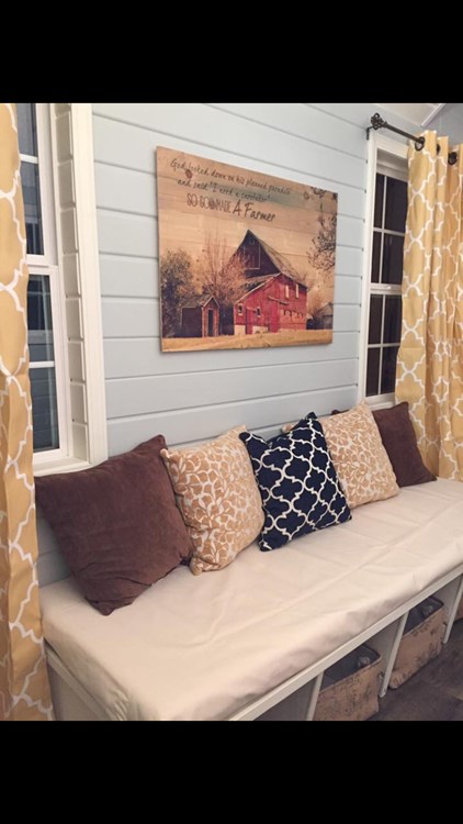 Custom Built Tiny House on Wheels - Image 4 Thumbnail