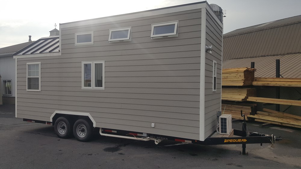 8’6”x 24’ Tiny Home for Sale - Image 3 Thumbnail