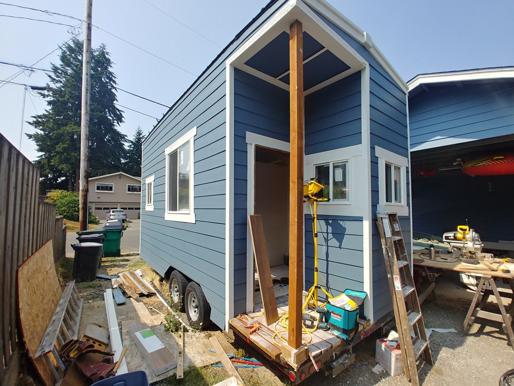 tiny house partial complete - Image 2 Thumbnail