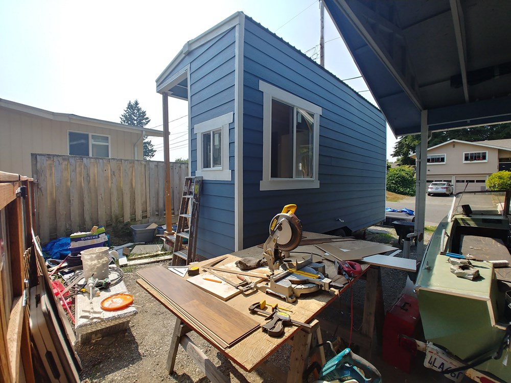 tiny house partial complete - Image 4 Thumbnail