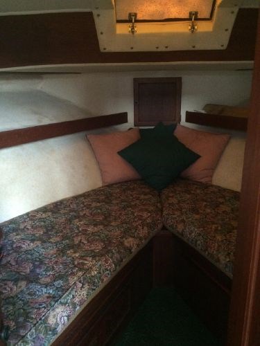 36 ft. Uniflite double-cabin sundeck motoryacht - great liveaboard ! - Image 3 Thumbnail