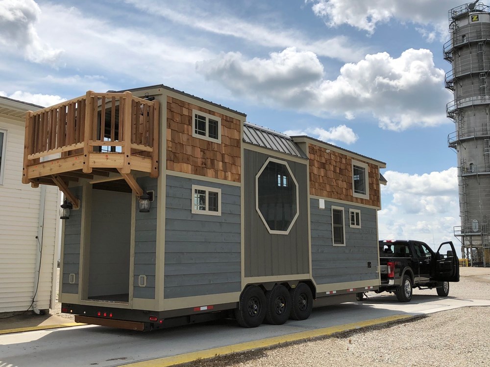 Beatiful Custom 340 Sq ft Tiny House