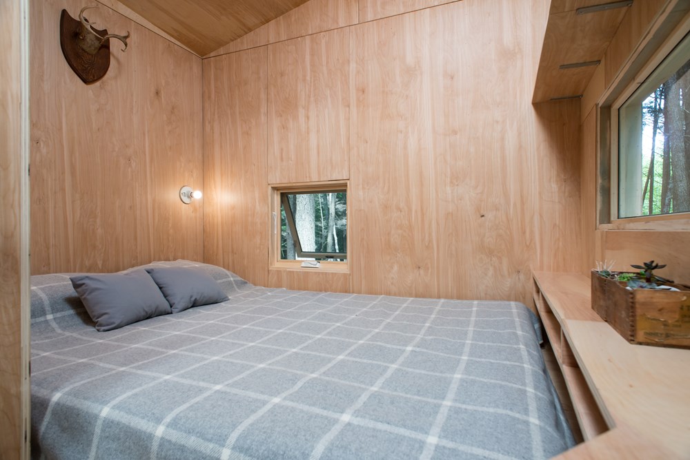 Custom-built Tiny house in NH with minimalist interior design - Image 3 Thumbnail
