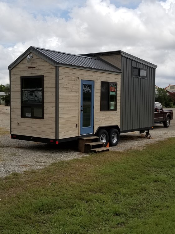 Tiny House; Quality custom construction - Image 2 Thumbnail