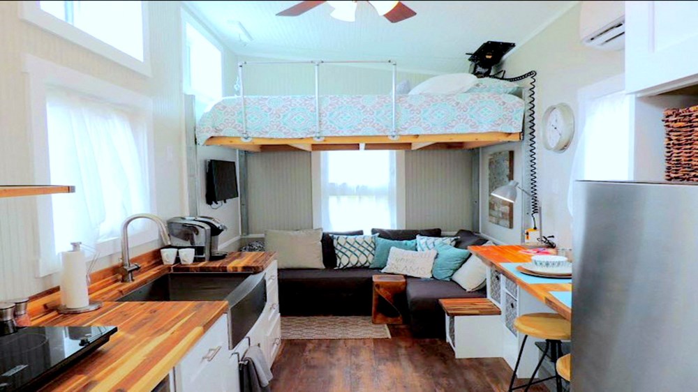 Simply Serene with Elevator Bed -  As Seen on HGTV May 2018 - Noah Certified - Image 2 Thumbnail