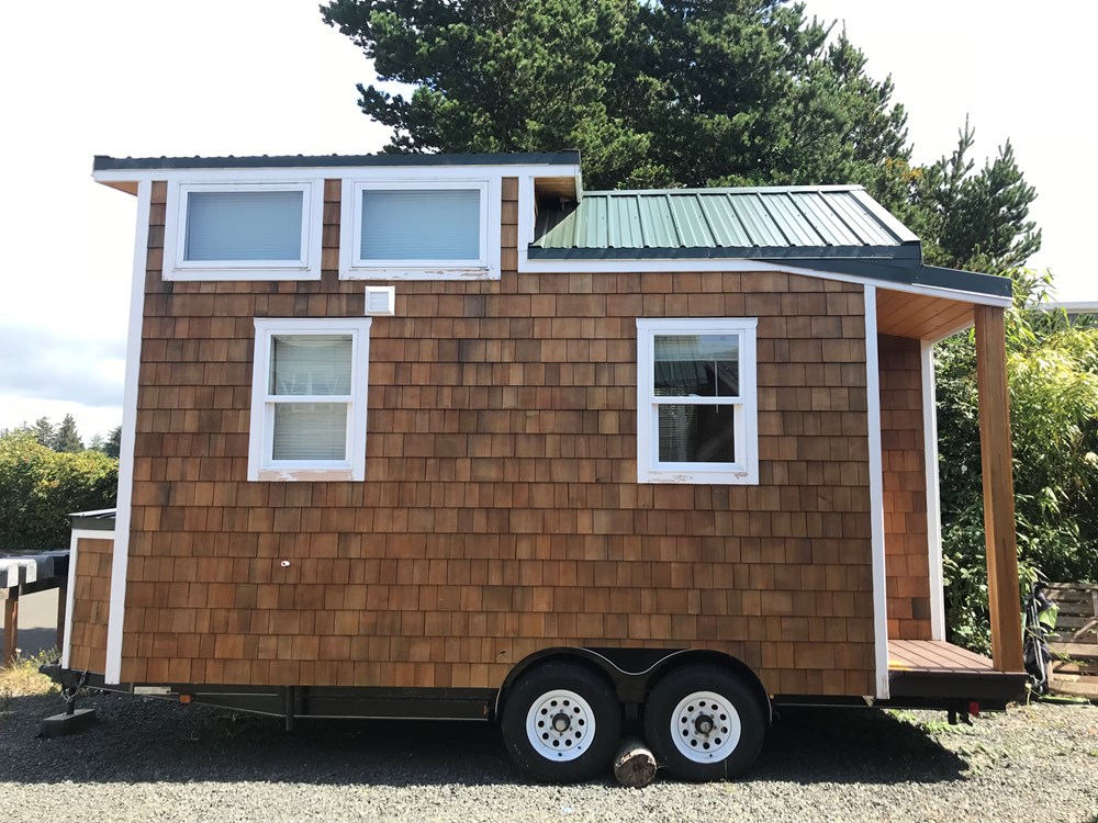 New Beautiful High Quality Tiny House - Image 3 Thumbnail