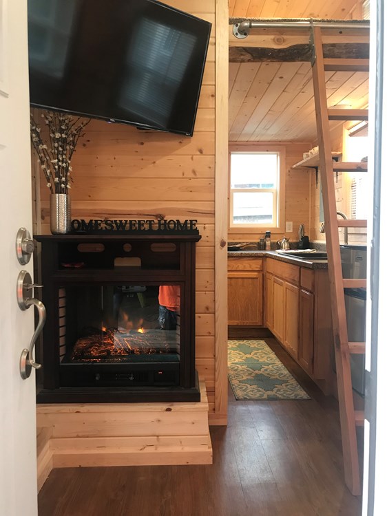 New Beautiful High Quality Tiny House - Image 4 Thumbnail