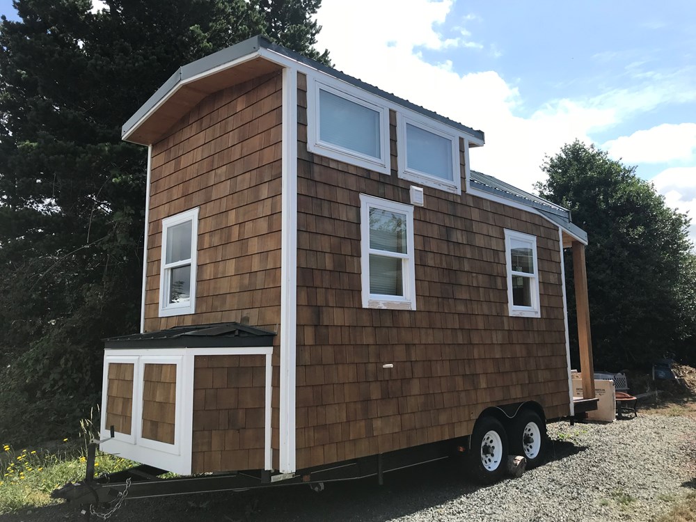 New Beautiful High Quality Tiny House - Image 1 Thumbnail