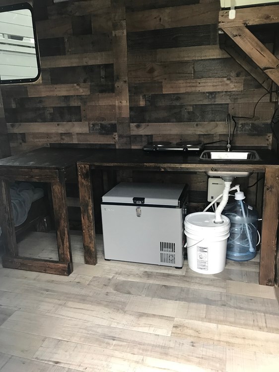 Tiny House/Camper on Wheels - Image 3 Thumbnail