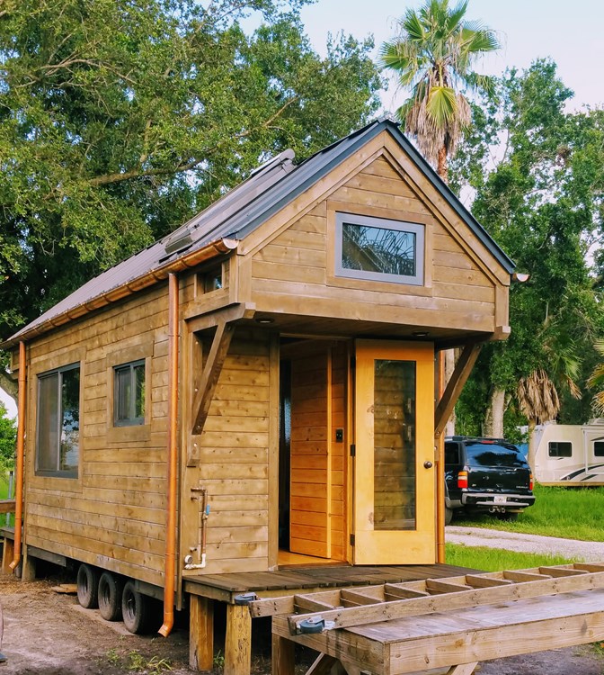 Florida Tiny House Builders - Brian McDaniel is a Scammer - Image 3 Thumbnail