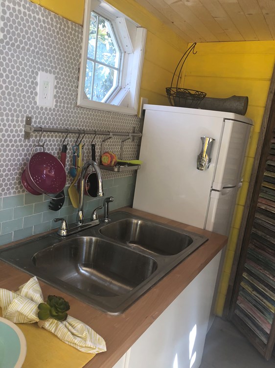 Unique, charming 140 sq foot tiny house.  - Image 3 Thumbnail