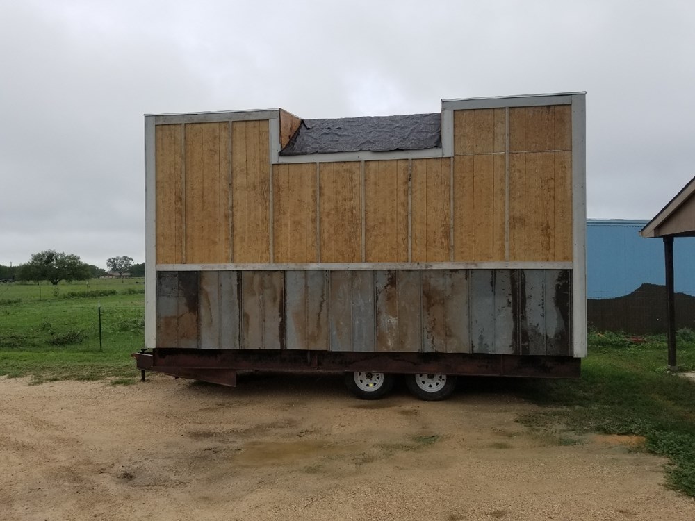 Tiny house on wheels