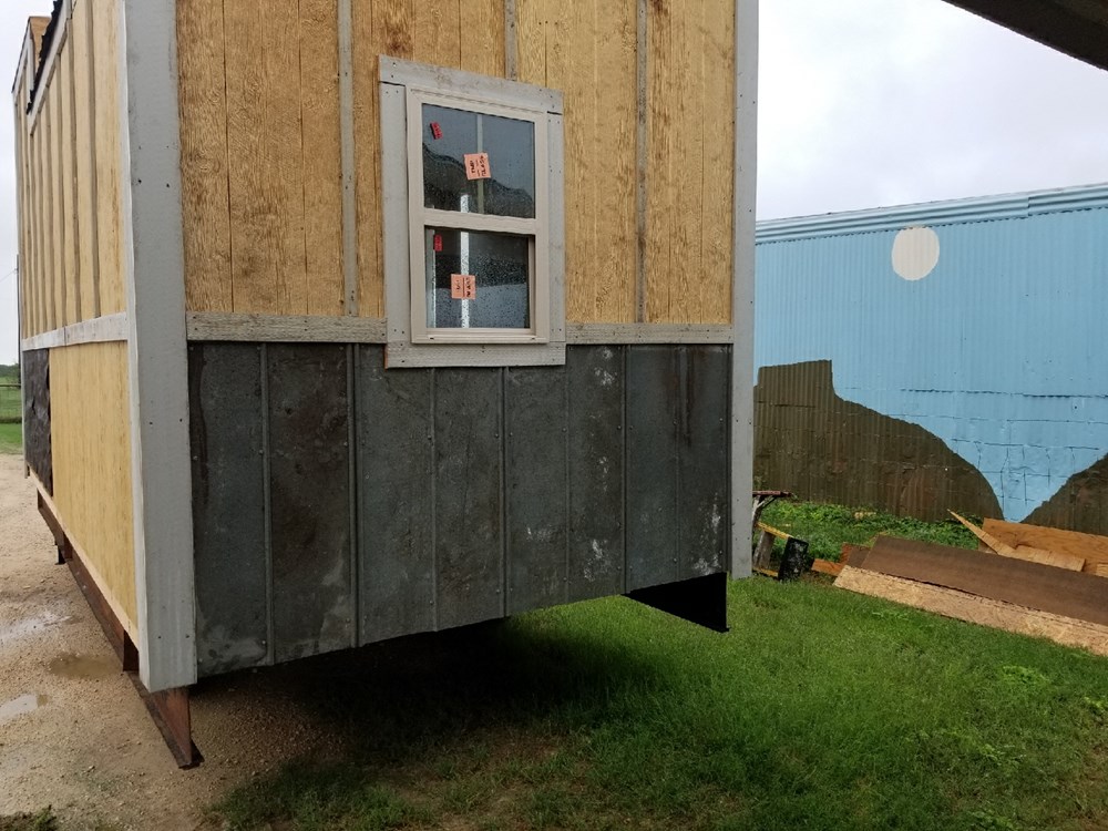 Tiny house on wheels - Image 3 Thumbnail