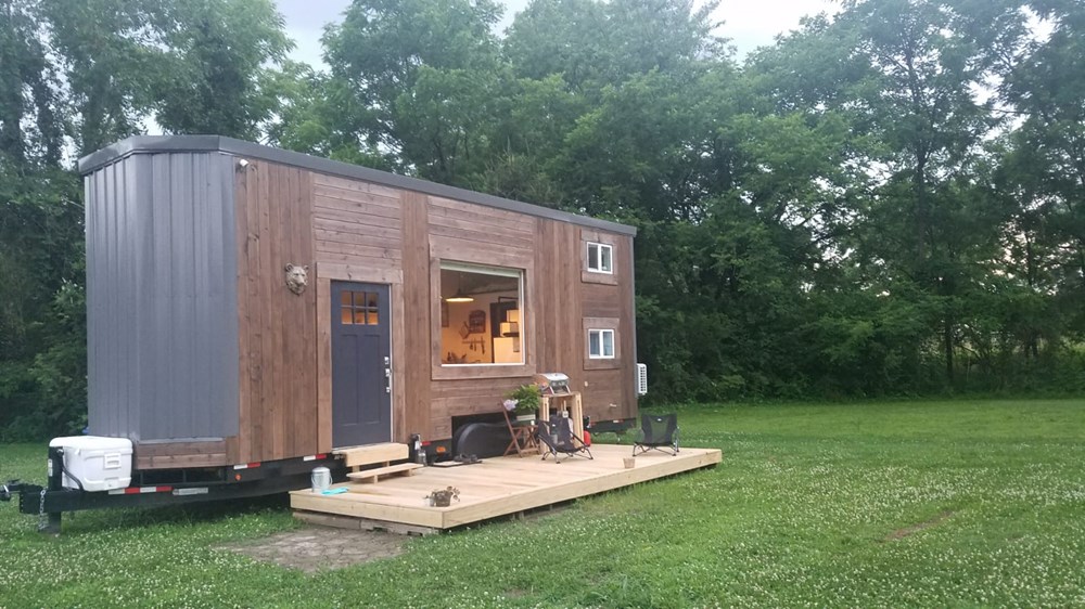 Spacious Bright Tiny House