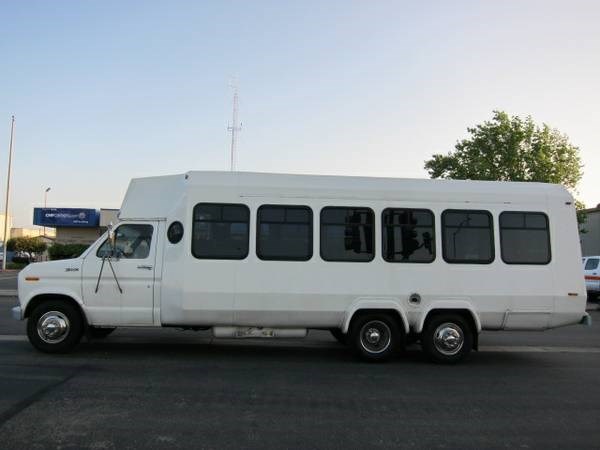 '91 Ford E350 Tiny House Bus - Image 2 Thumbnail