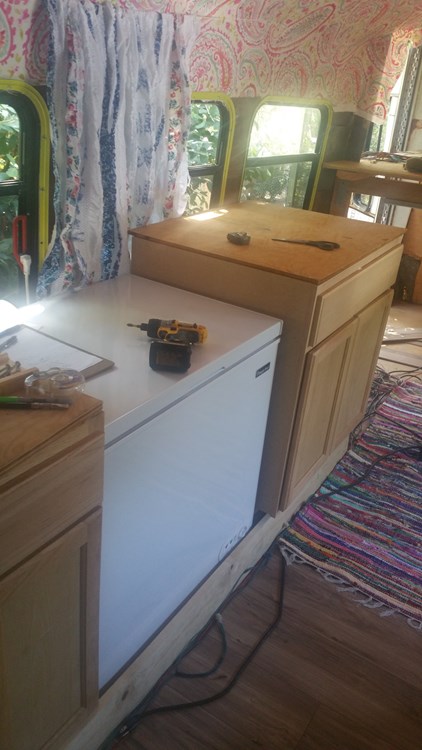 '91 Ford E350 Tiny House Bus - Image 4 Thumbnail