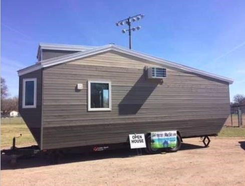 MUST SELL! HURRY! 255ft2 Tiny Home or office!! - Image 2 Thumbnail