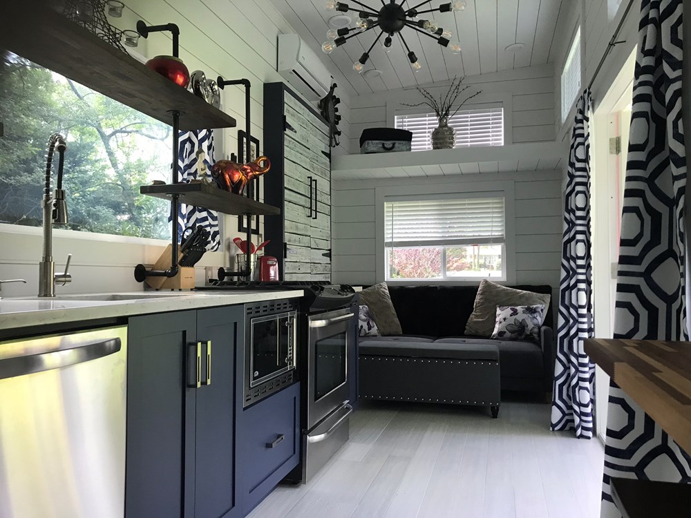 The Bridgehampton by Tiny Hamptons 